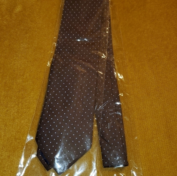 Dark Brown Tie with Small Blue Dots - NEW - Picture 2 of 7